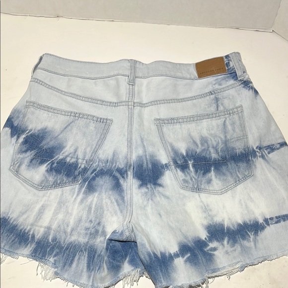 American Eagle Outfitters Blue and White Jean Shorts with Tie-Dye Pattern - Picture 5 of 7